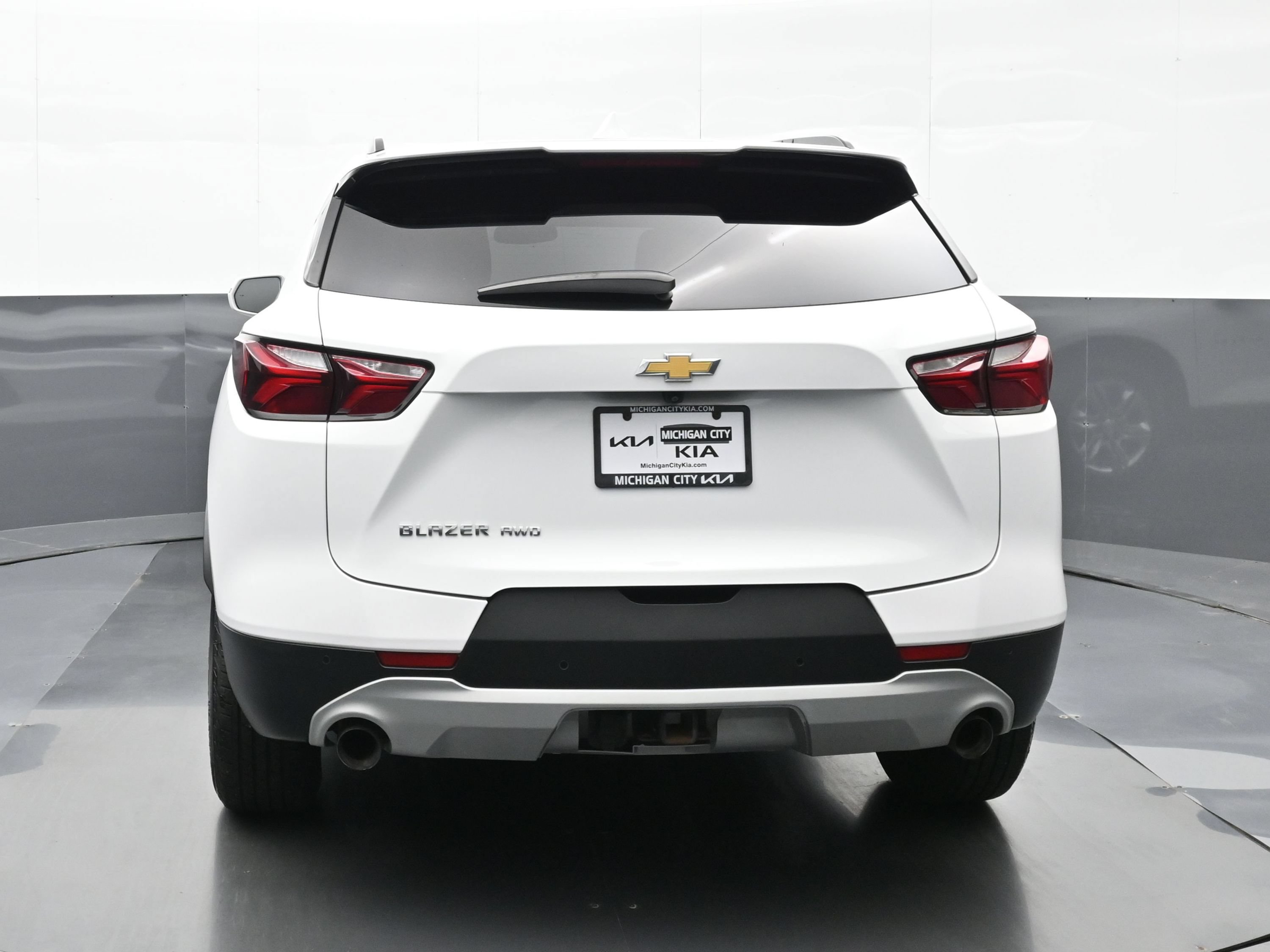 Used 2019 Chevrolet Blazer LT AWD/4WD image 3