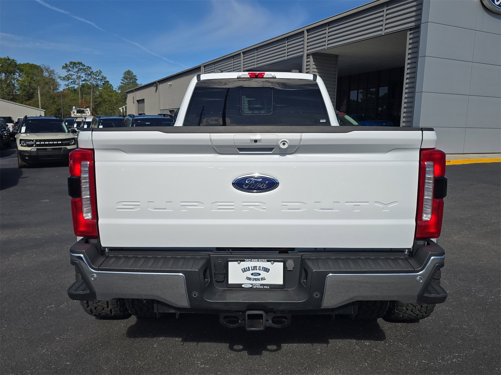Used 2024 Ford F450 Lariat image 5