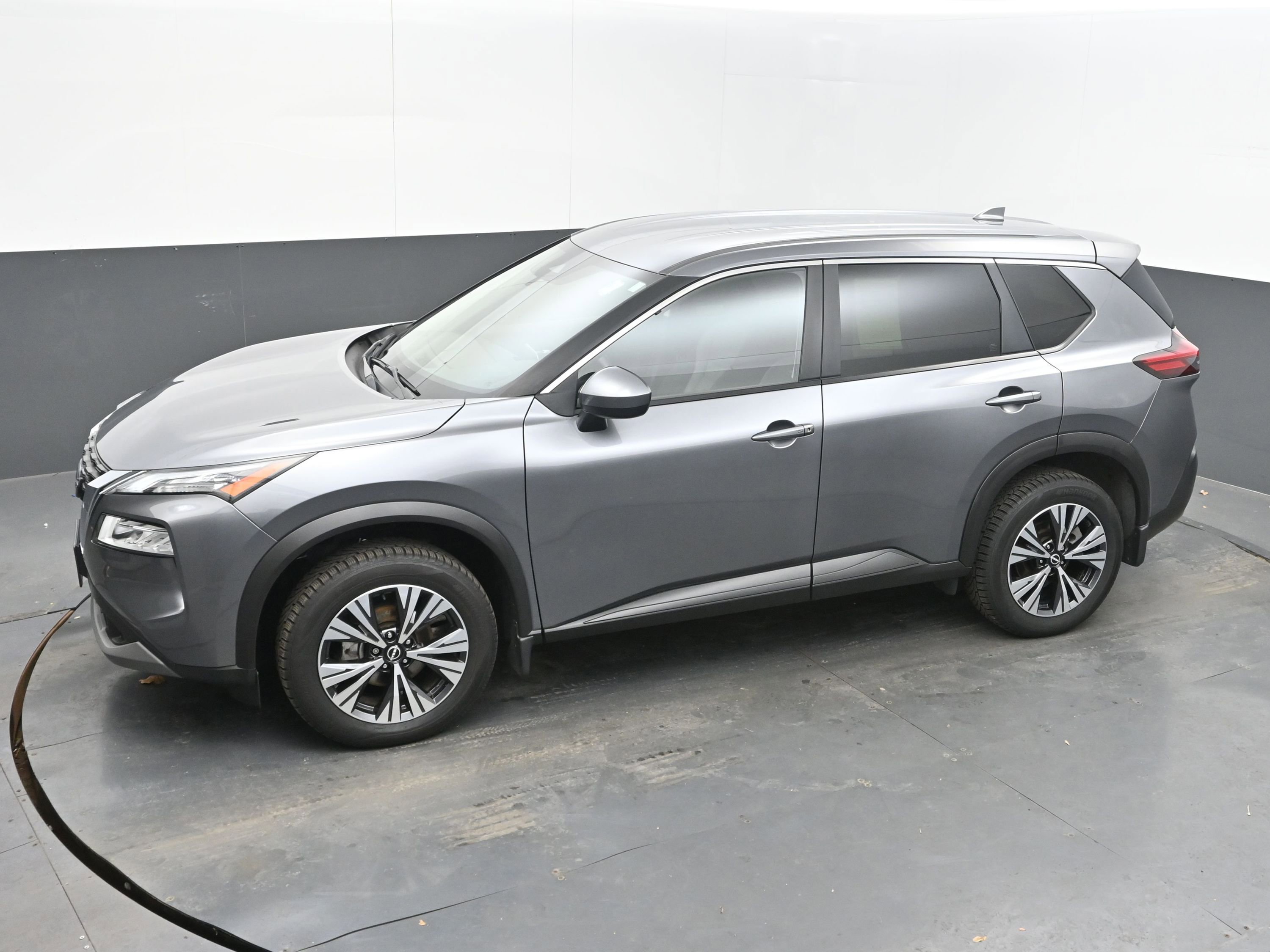 Certified 2023 Nissan Rogue SV image 32