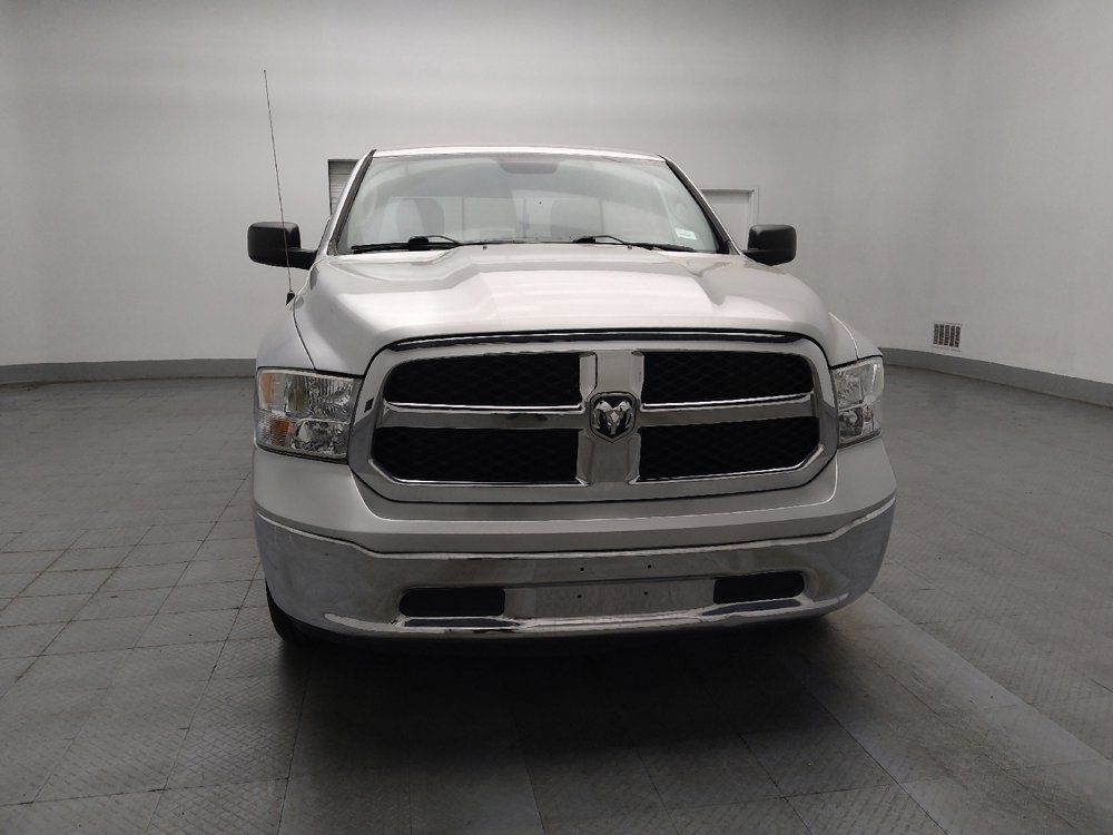 Used 2019 RAM 1500 Classic SLT RWD image 14