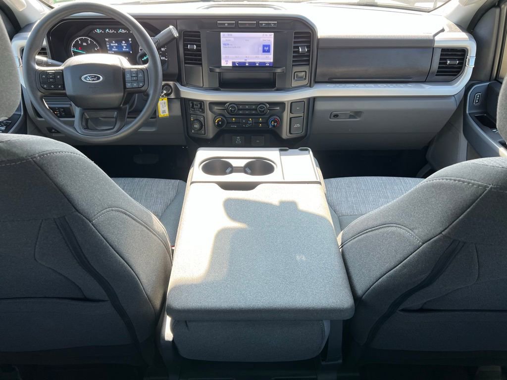 Used 2024 Ford F250 XLT w/ FX4 Off-Road Package image 24