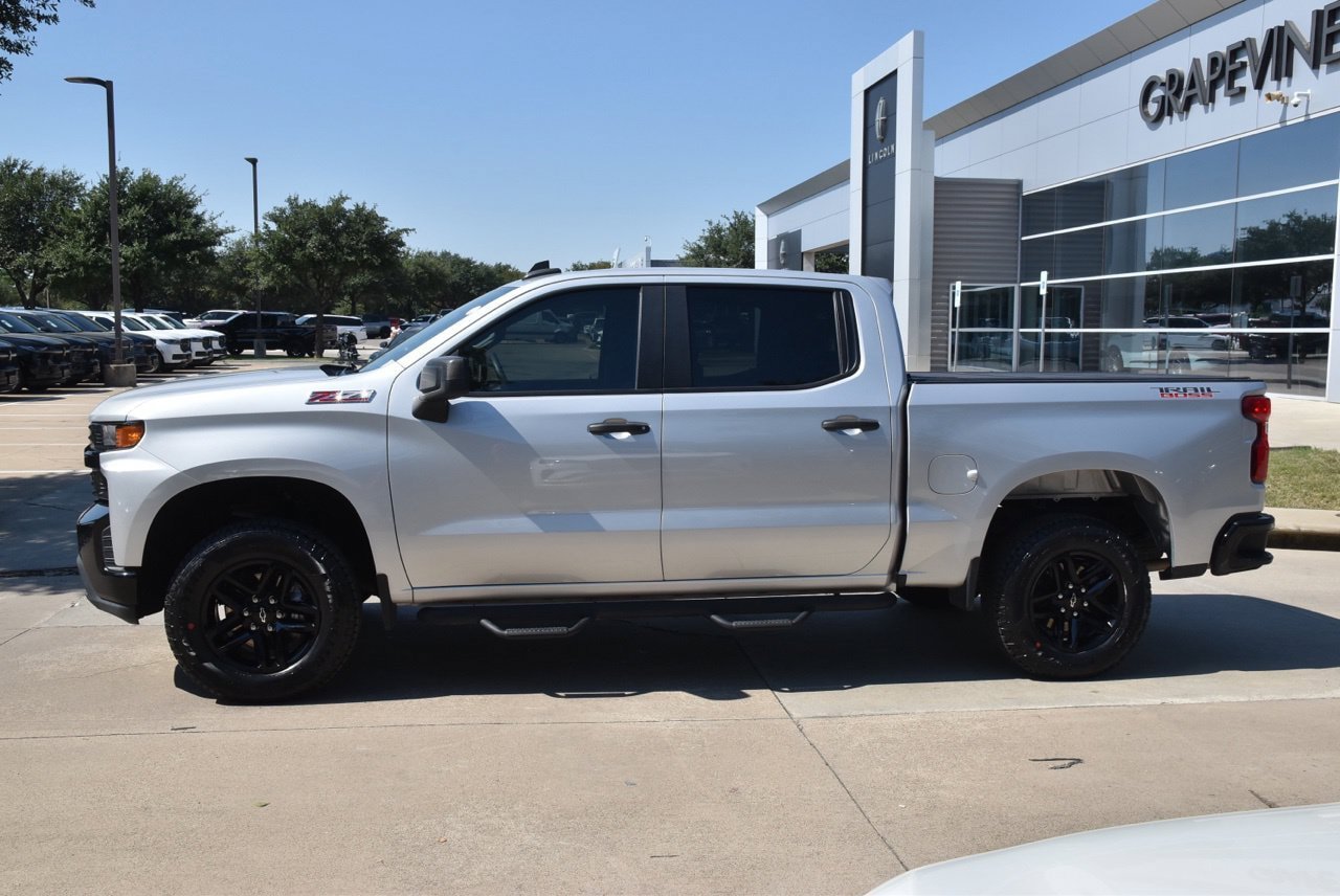 Used 2021 Chevrolet Silverado 1500 Custom Trail Boss AWD/4WD image 12
