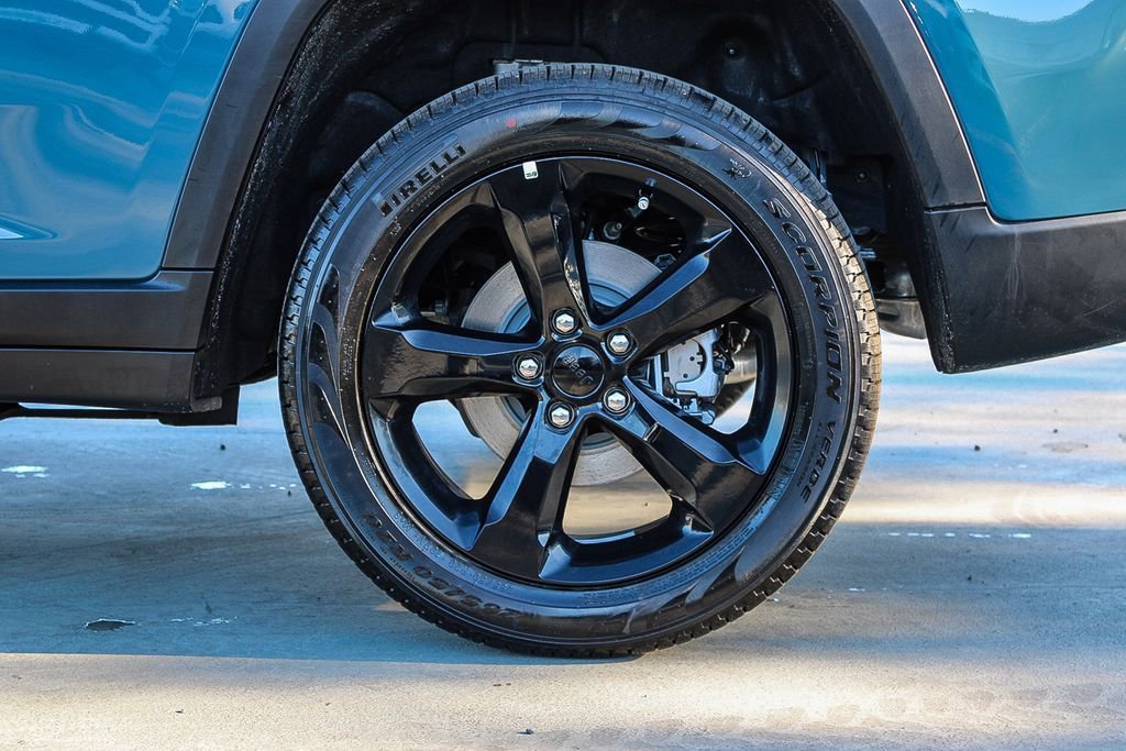 New 2026 Jeep Grand Cherokee Limited image 12