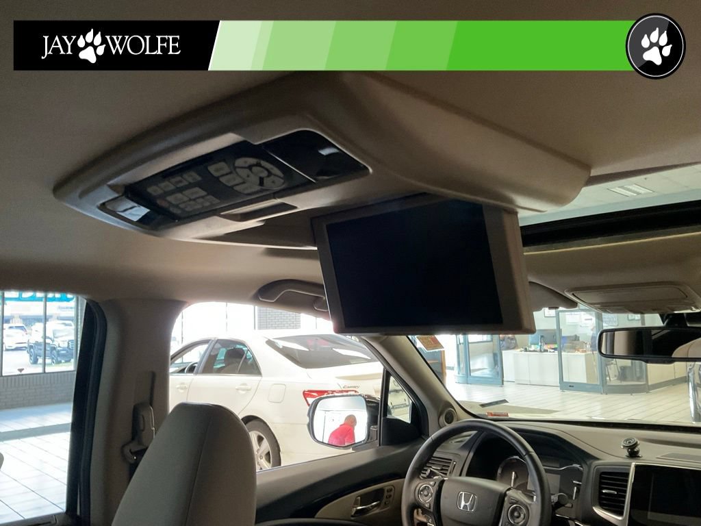 Used 2017 Honda Pilot Touring image 22