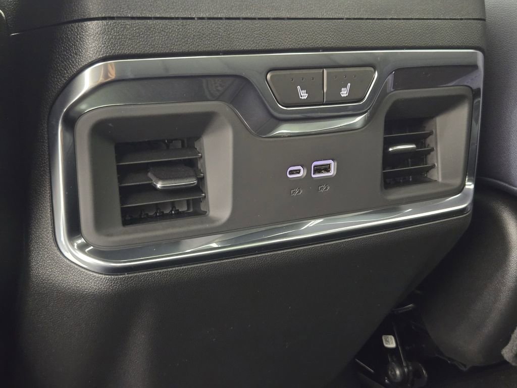 New 2026 Chevrolet Silverado 2500 High Country w/ High Country Premium Package AWD/4WD image 32
