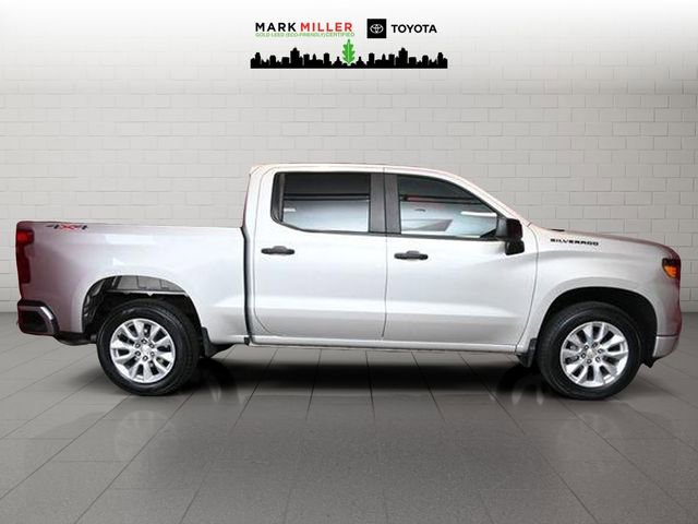 Used 2022 Chevrolet Silverado 1500 Custom w/ LPO, Dark Essentials Package image 9