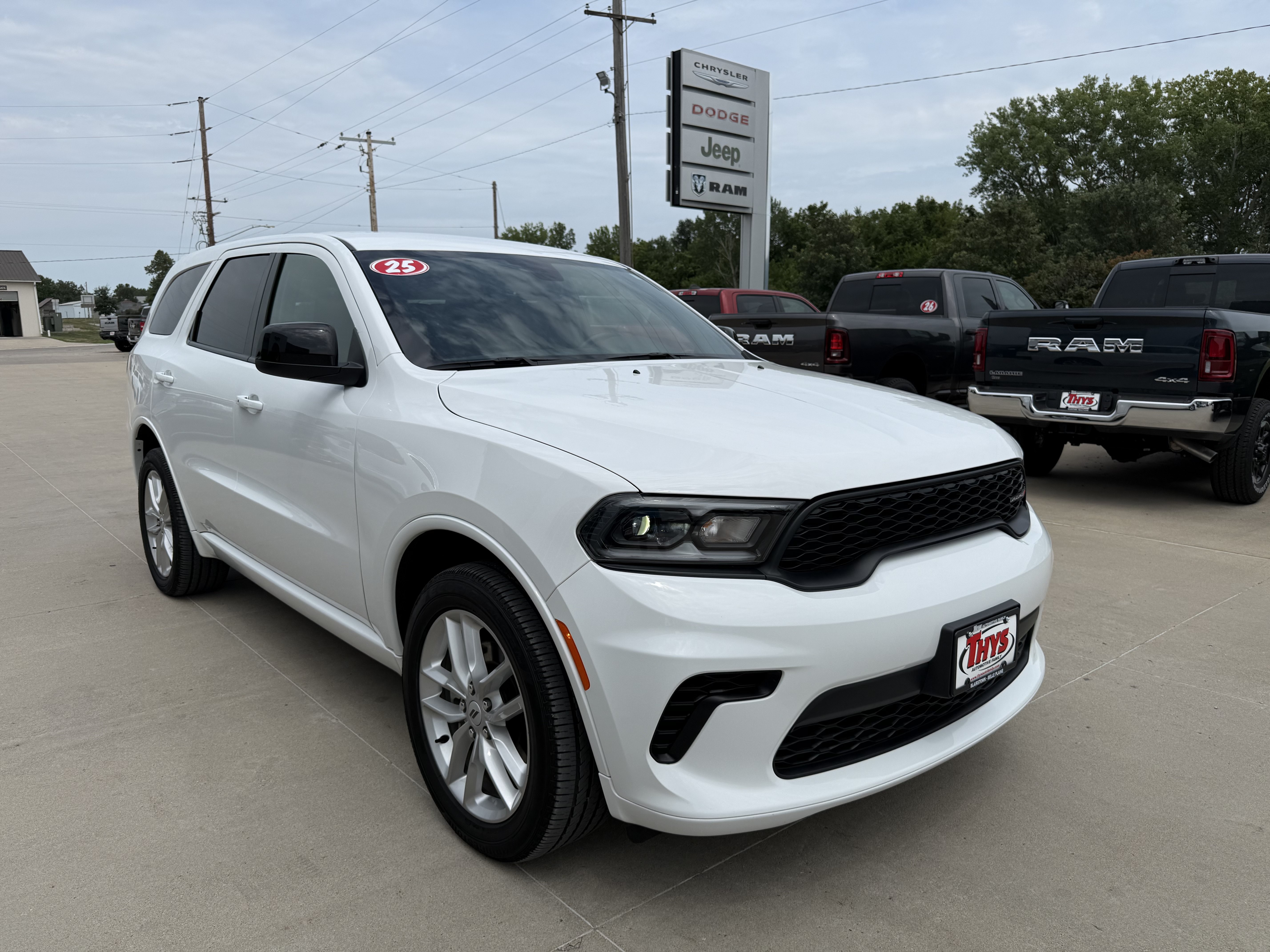 Used 2025 Dodge Durango GT w/ Trailer Tow Group IV AWD/4WD image 35