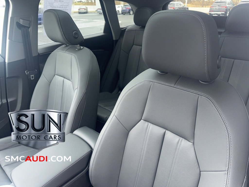Certified 2025 Audi Q5 Premium w/ Convenience Package image 22