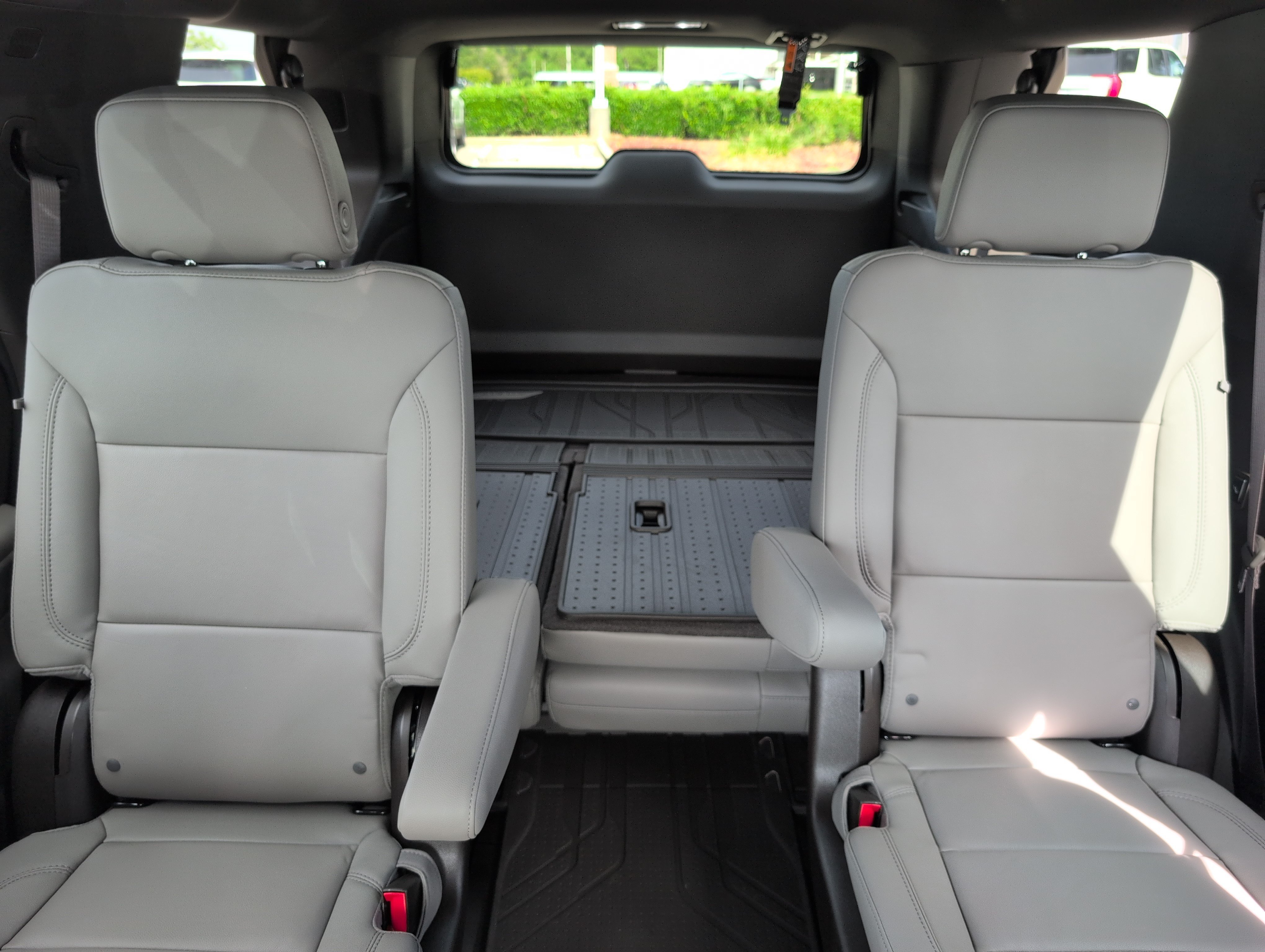 New 2026 Chevrolet Tahoe LT RWD image 28