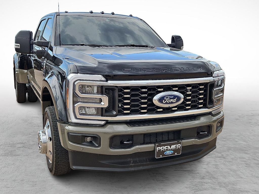 Used 2026 Ford F450 King Ranch w/ FX4 Off-Road Package AWD/4WD image 2