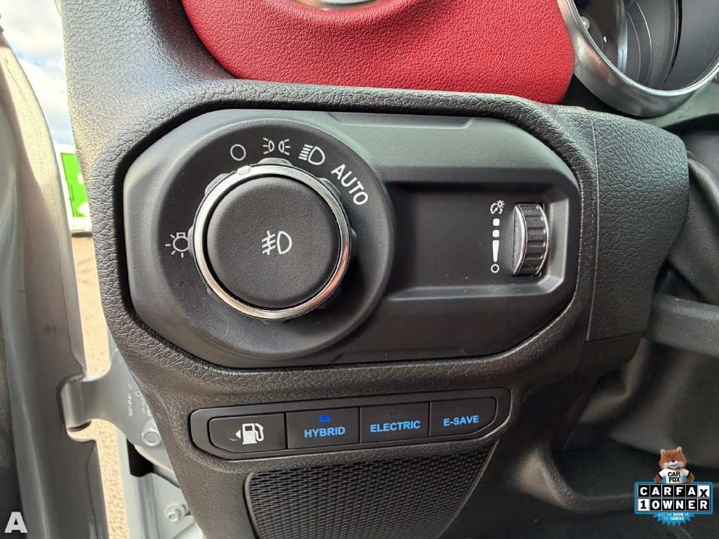 Certified 2023 Jeep Wrangler Unlimited Rubicon 4xe AWD/4WD image 18