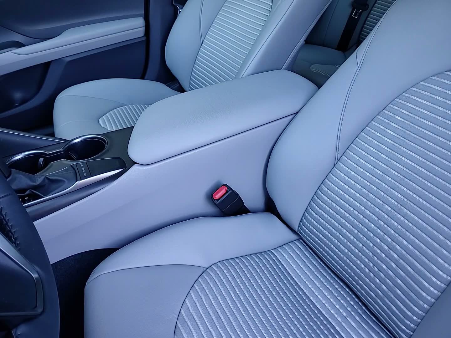 Certified 2024 Toyota Camry SE image 30