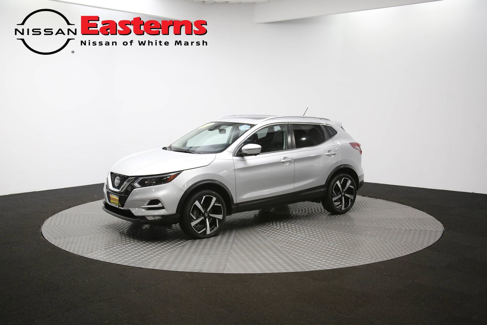 Used 2022 Nissan Rogue Sport SL w/ Premium Package image 56