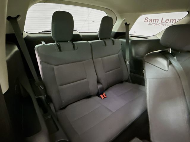 Used 2025 Ford Explorer Active image 27