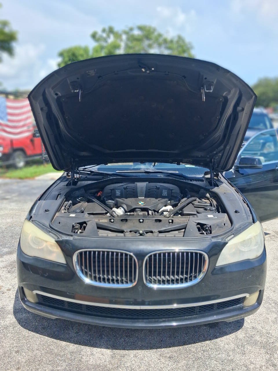 Used 2012 BMW 750Li RWD image 20