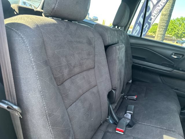 Used 2022 Honda Pilot Sport image 25