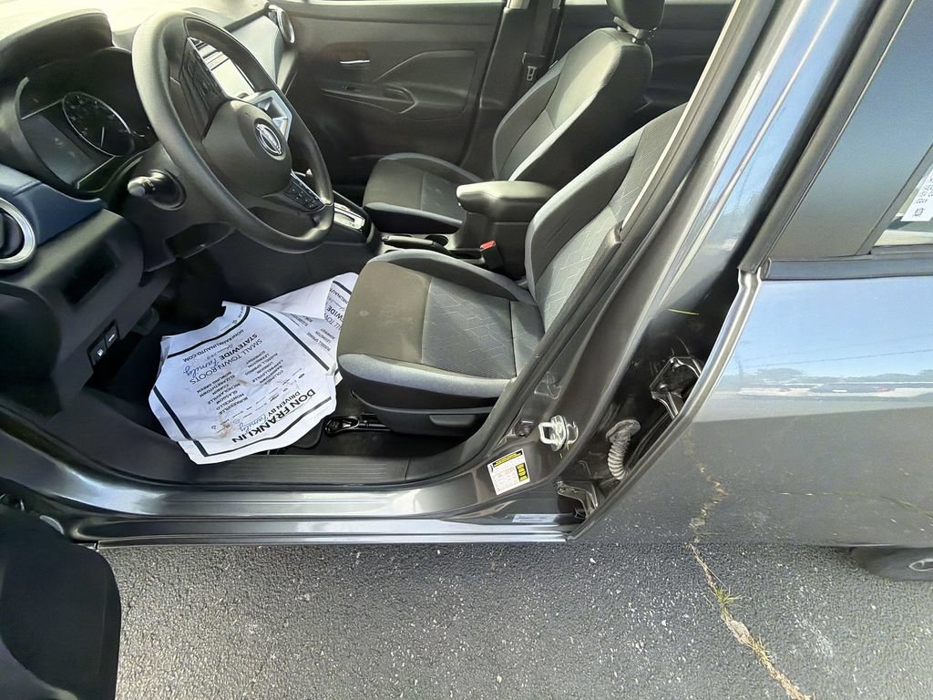 Used 2024 Nissan Versa SV FWD image 12