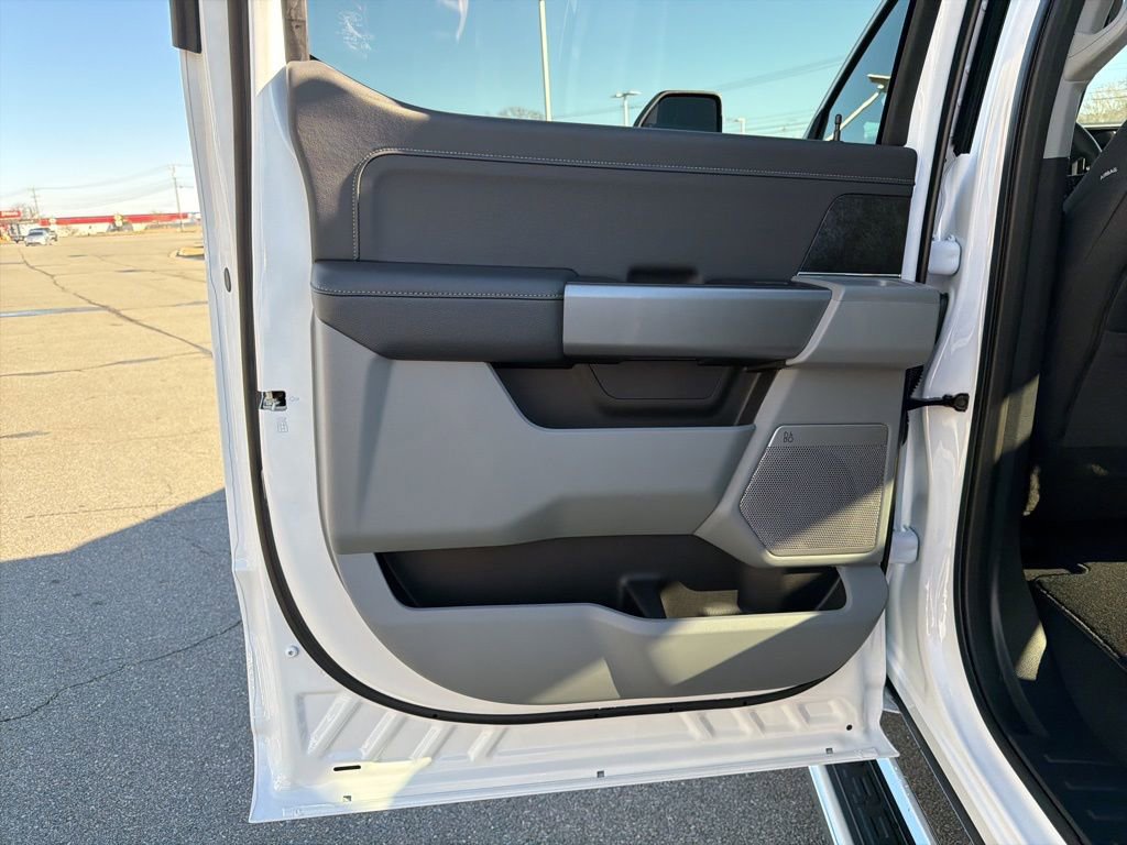 New 2026 Ford F350 XLT w/ XLT Premium Package image 16