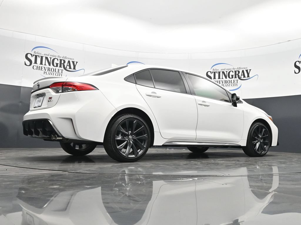 Used 2025 Toyota Corolla SE FWD image 32