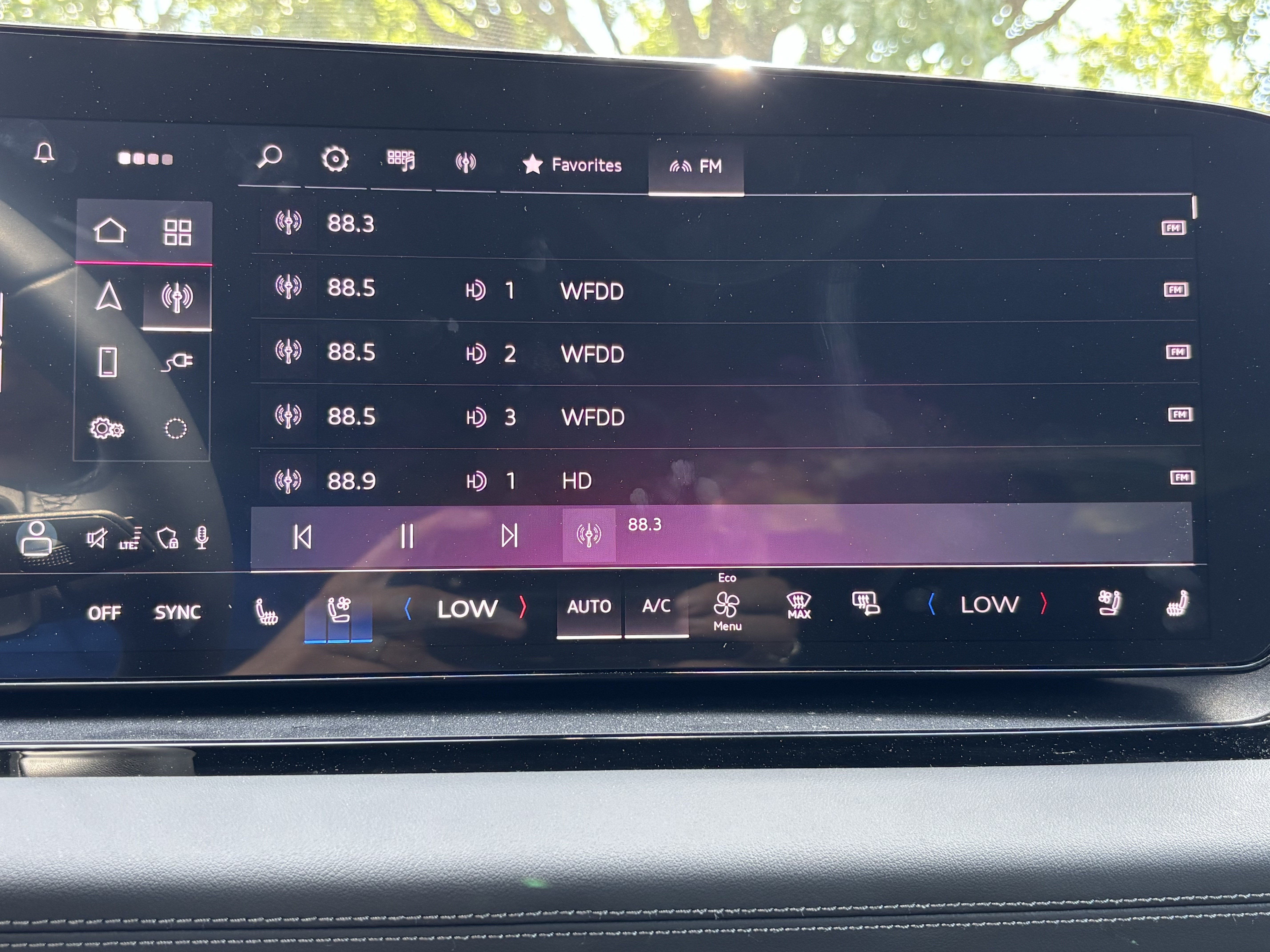 Certified 2025 Audi Q6 e-tron Premium Plus w/ Premium Plus AWD/4WD image 23