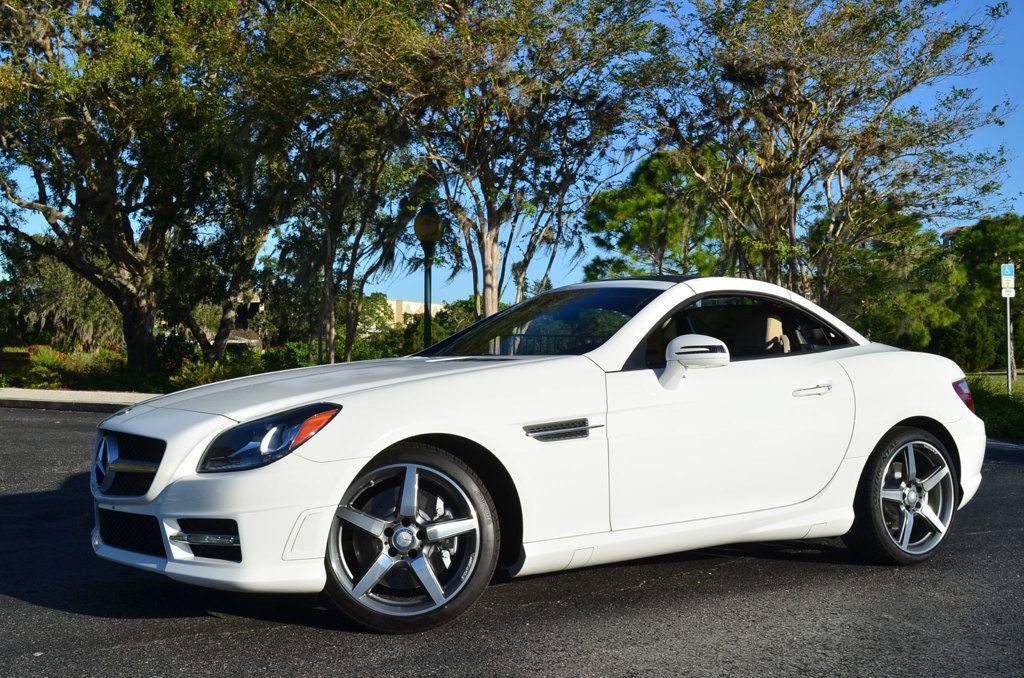 Used 2015 Mercedes-Benz SLK 250 image 22