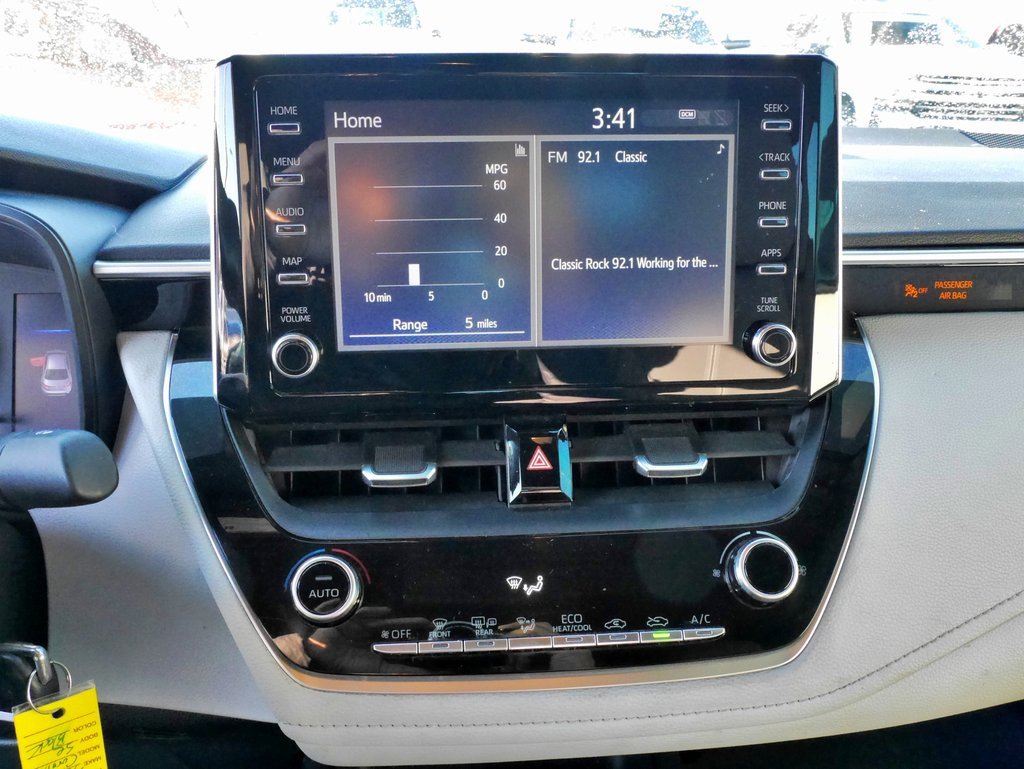 Used 2020 Toyota Corolla SE image 26