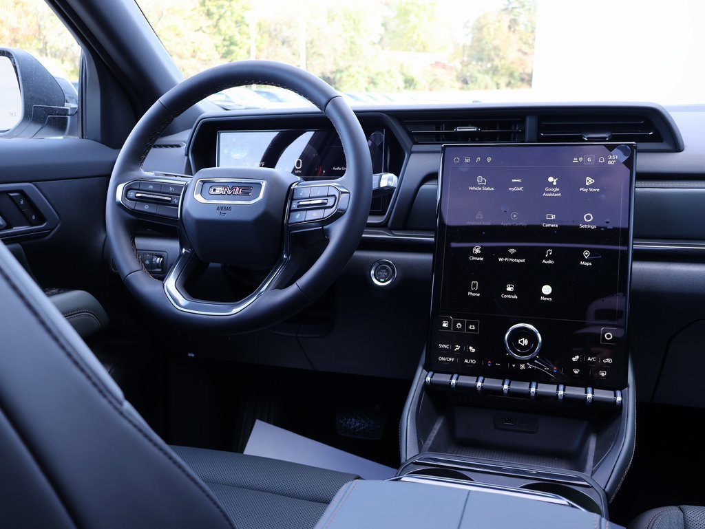 New 2026 GMC Terrain AT4 w/ LPO, Black Badging Package image 29