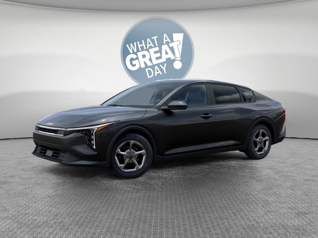 New 2026 Kia K4 FWD image 3