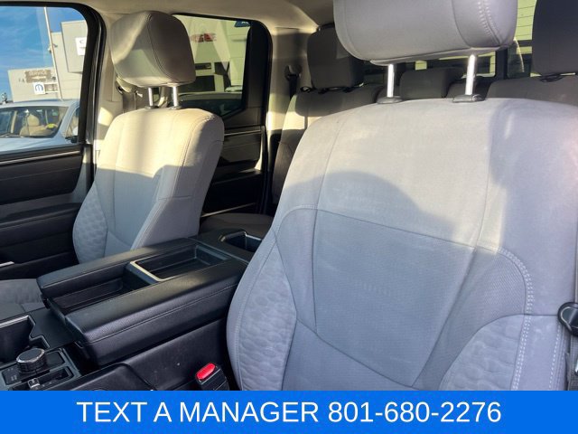 Used 2022 Toyota Tundra SR5 AWD/4WD image 16