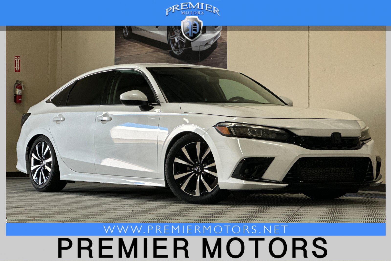 Used 2023 Honda Civic EX image 1