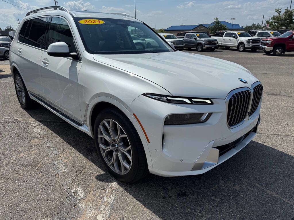 Used 2024 BMW X7 xDrive40i image 7