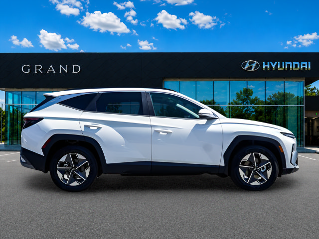 New 2026 Hyundai Tucson SEL FWD image 7