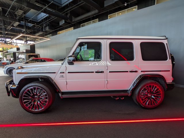 New 2026 Mercedes-Benz G 63 AMG 4MATIC image 4