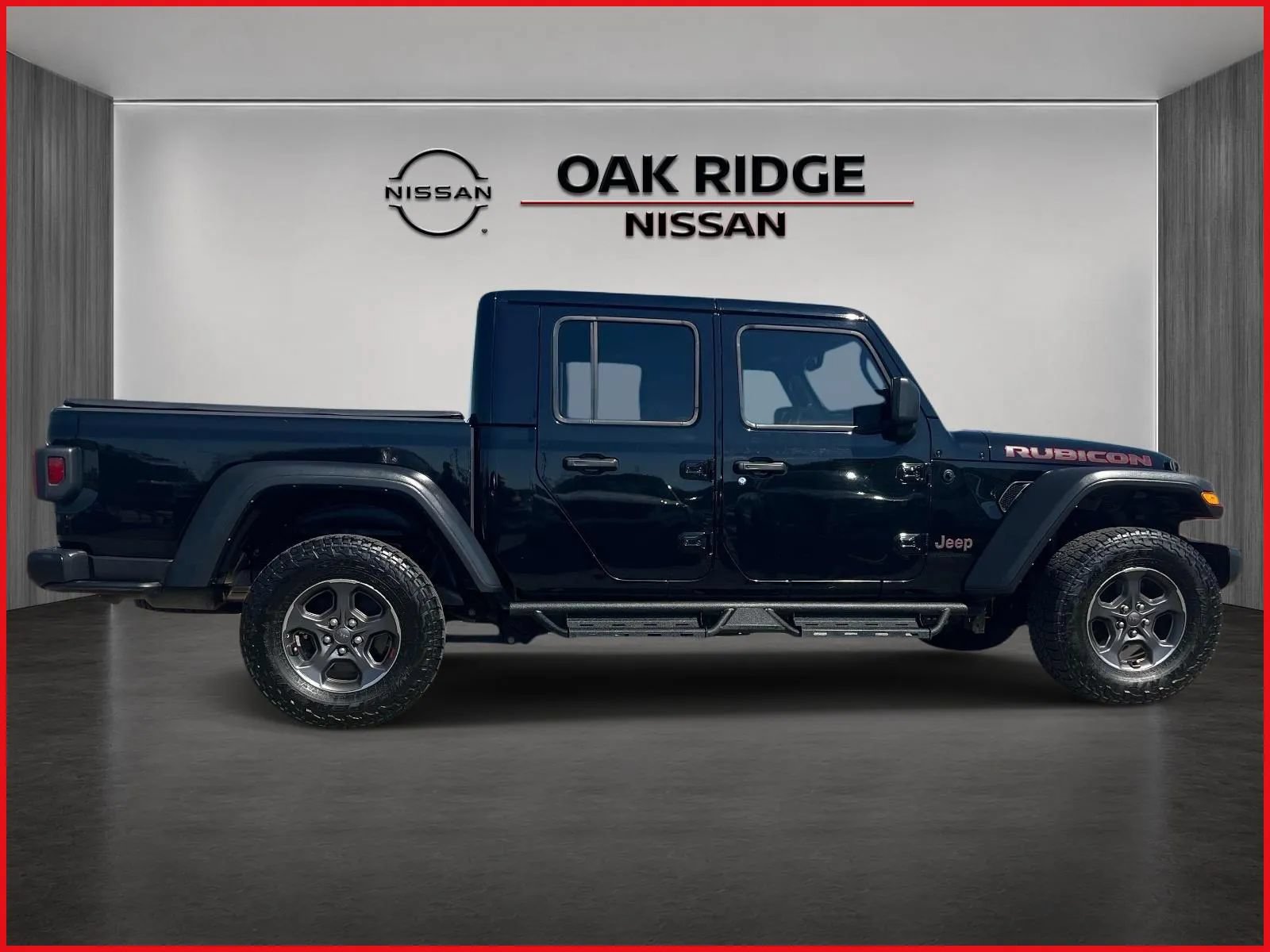 Used 2023 Jeep Gladiator Rubicon AWD/4WD image 2