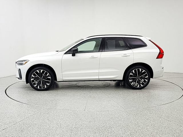 Certified 2026 Volvo XC60 B5 Ultra AWD/4WD image 8