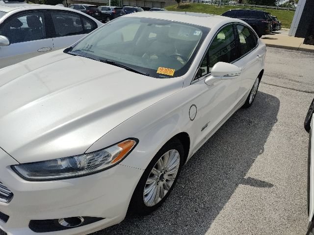 Used 2016 Ford Fusion Energi SE FWD image 3