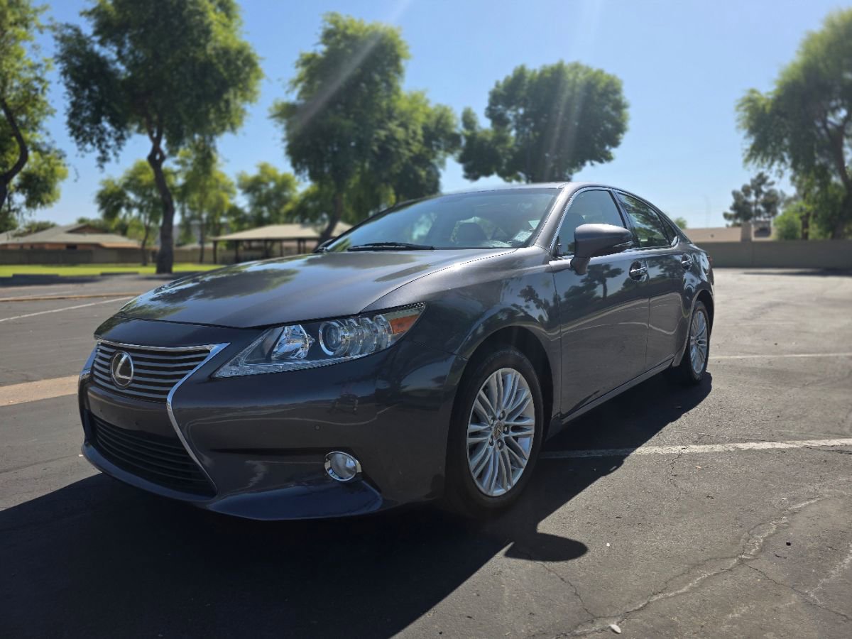 Used 2015 Lexus ES 350 w/ Premium Package FWD image 8