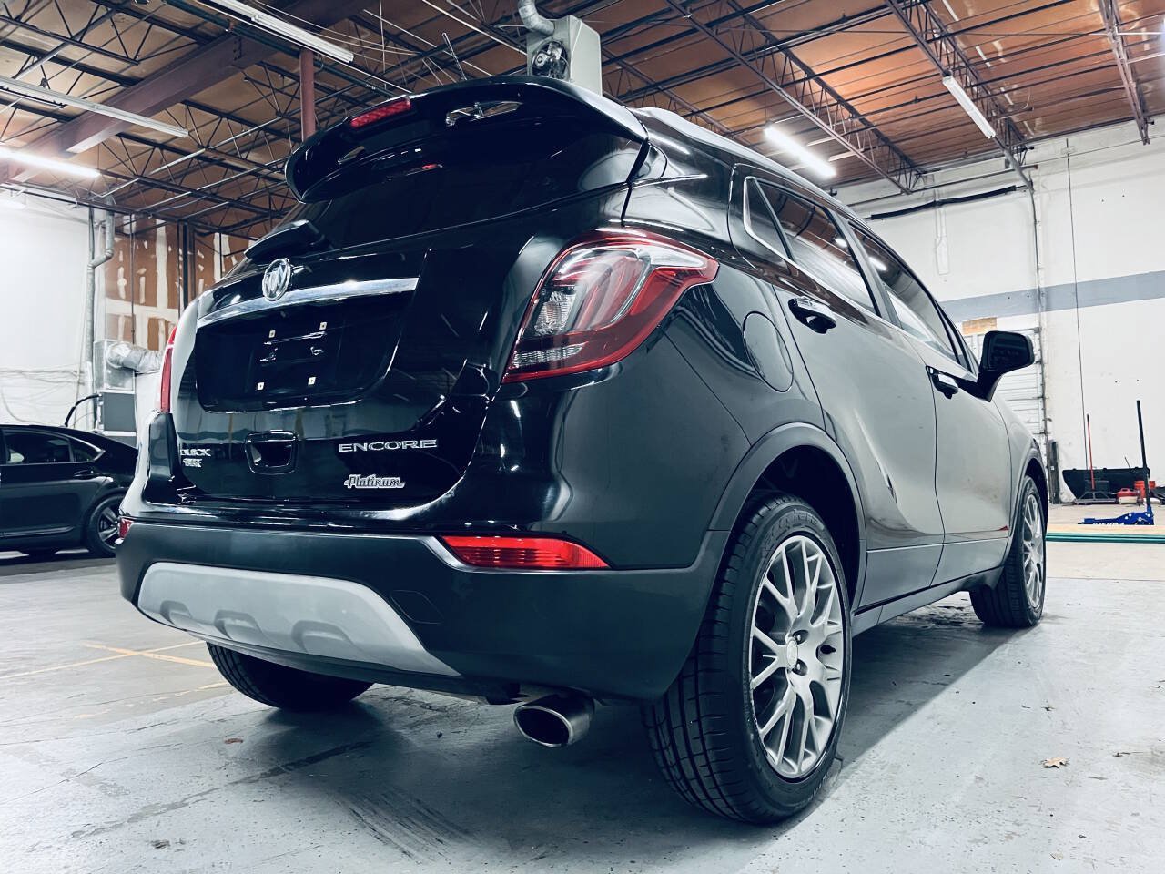 Used 2018 Buick Encore Sport Touring w/ Safety Package FWD image 8