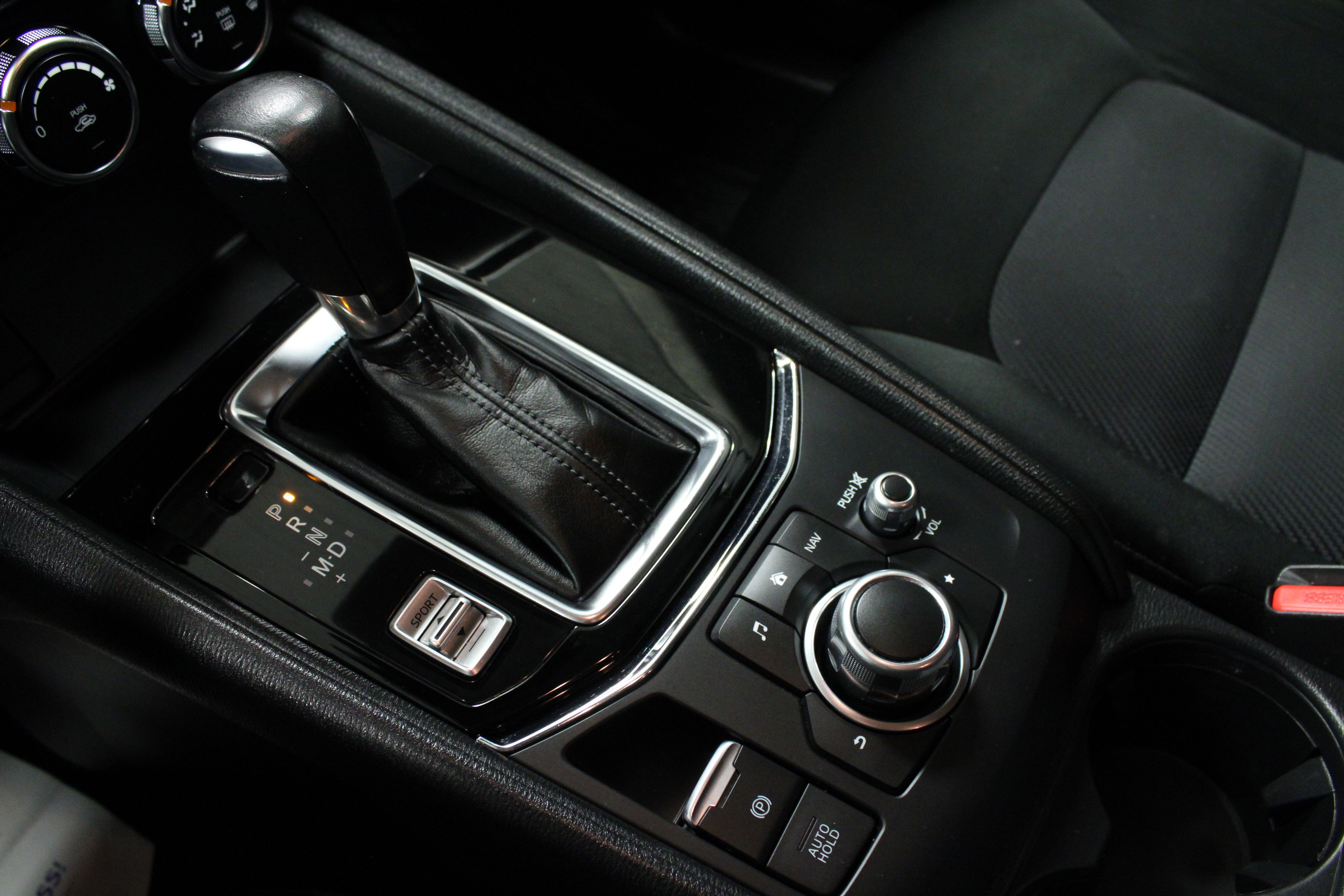 Used 2018 MAZDA CX-5 Sport image 23