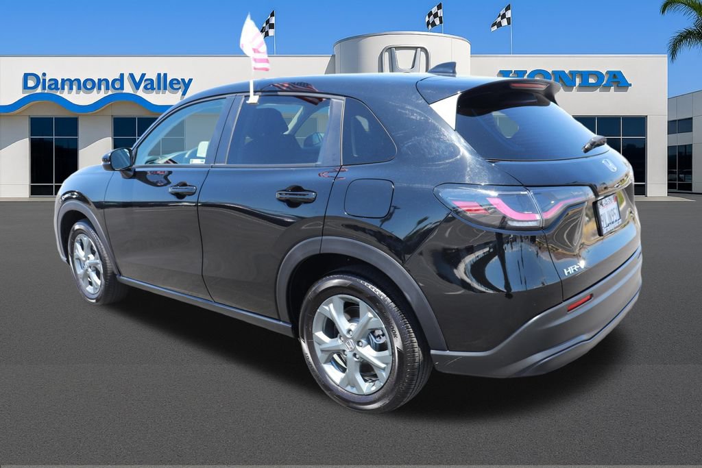 Certified 2026 Honda HR-V LX image 4