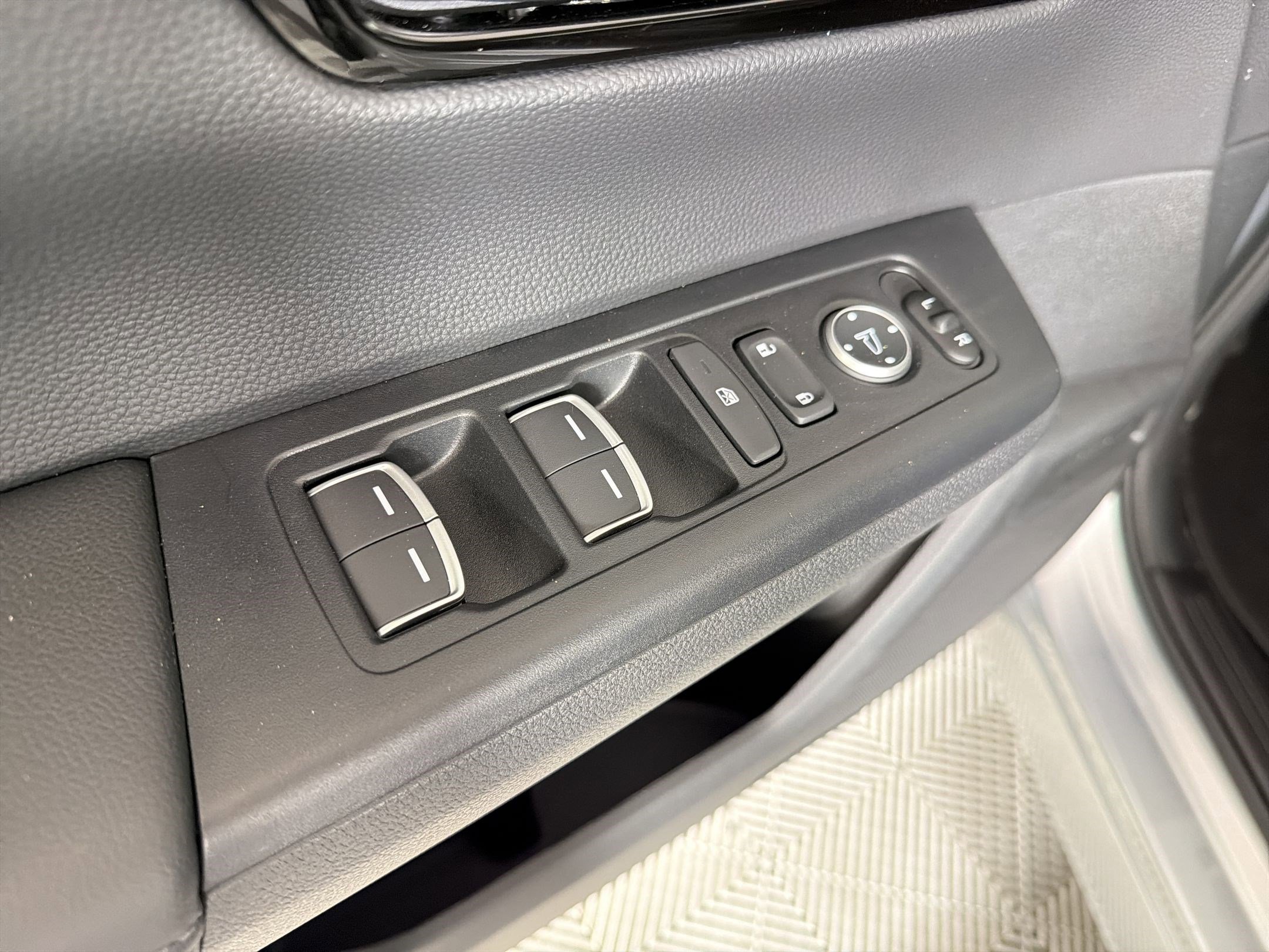 New 2026 Honda CR-V EX-L image 22