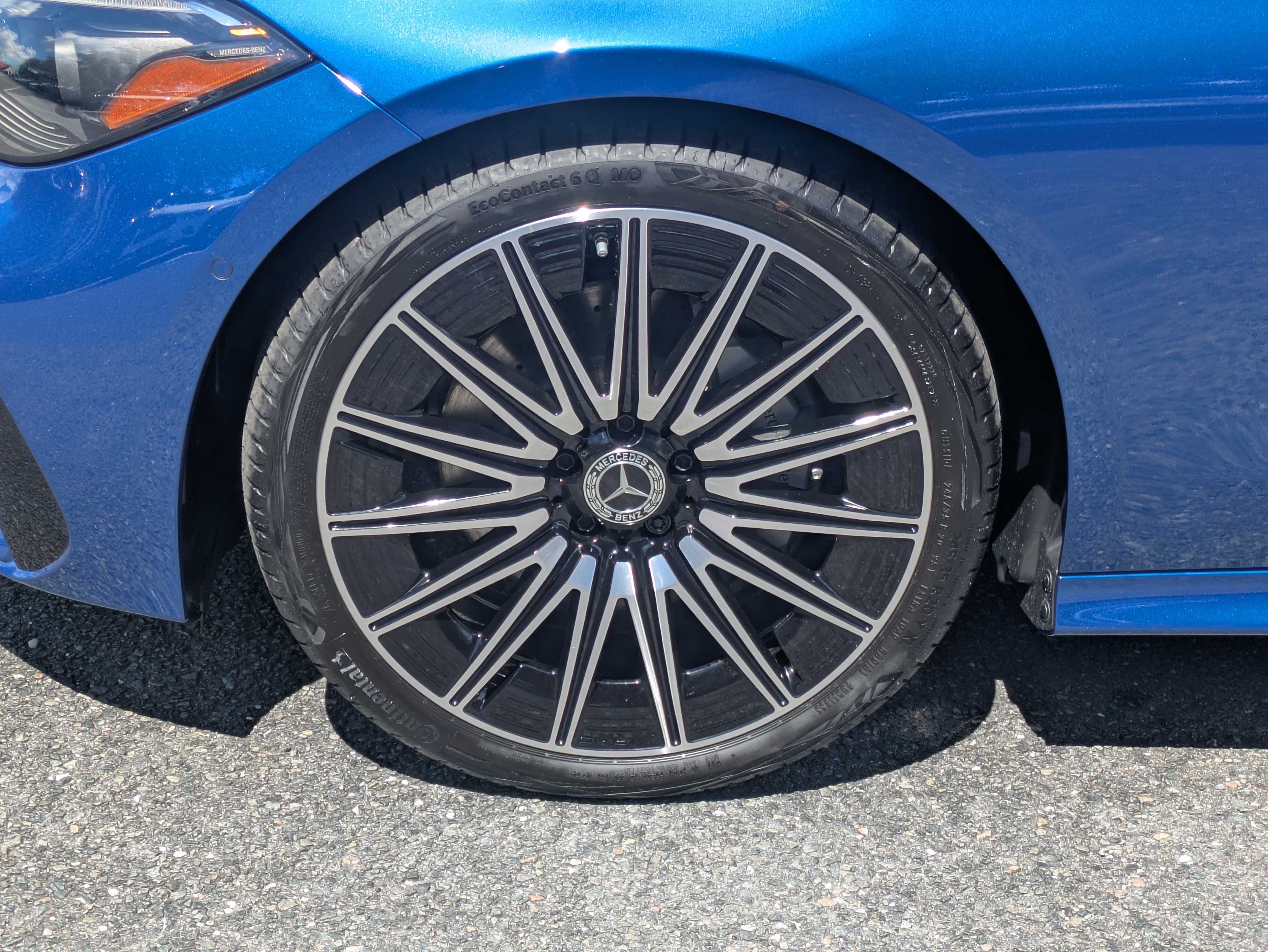 New 2027 Mercedes-Benz CLE 300 4MATIC Coupe image 10