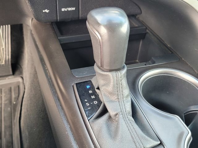 Used 2022 Toyota Camry SE image 24