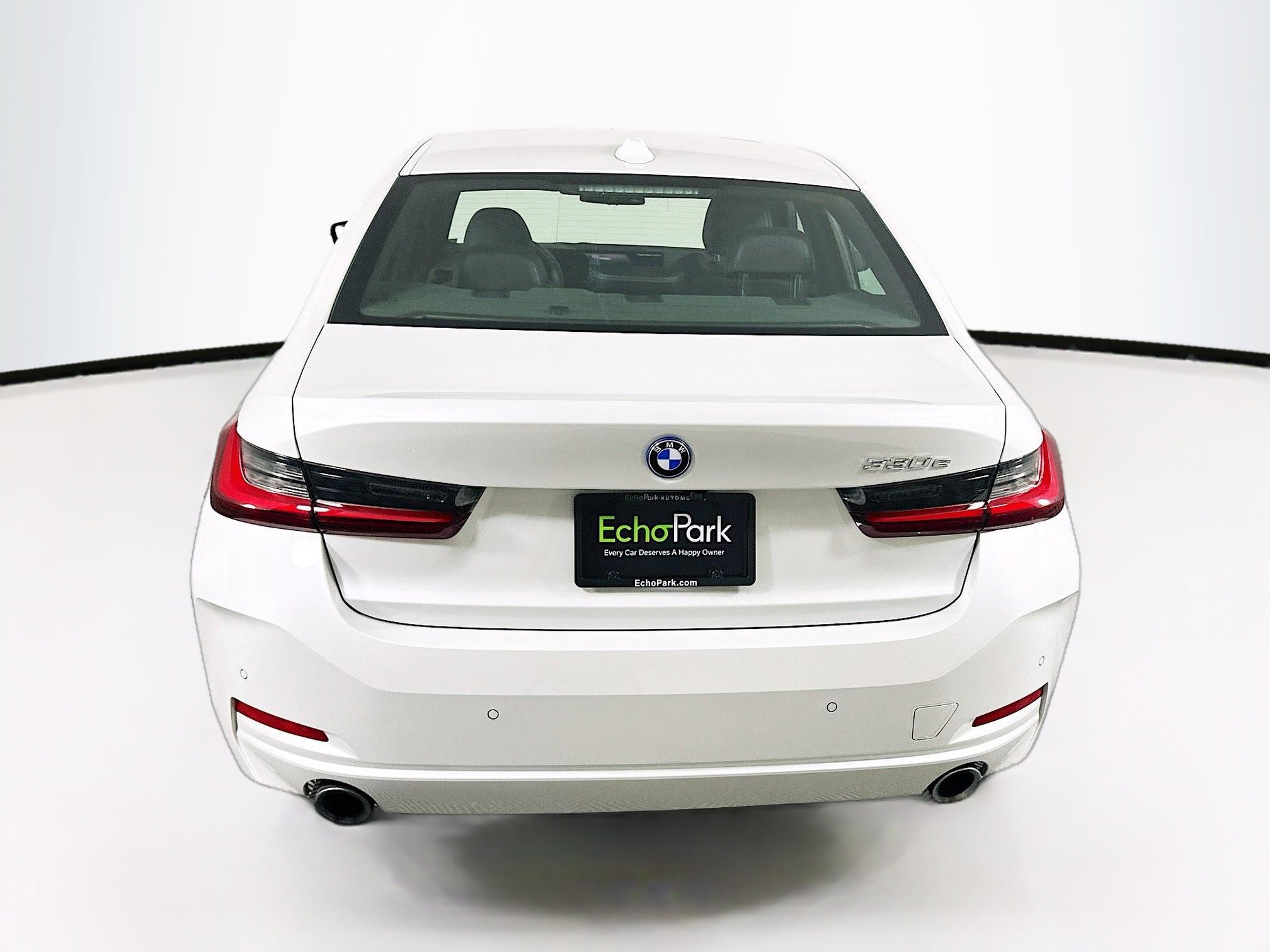 Used 2023 BMW 330e w/ Parking Assistance Package image 7