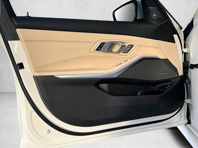Used 2020 BMW 330i Sedan w/ Convenience Package image 18
