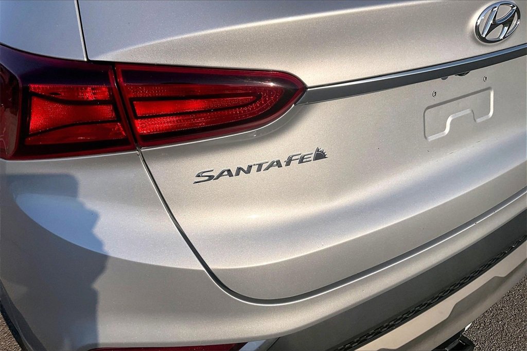 Used 2019 Hyundai Santa Fe SEL image 13
