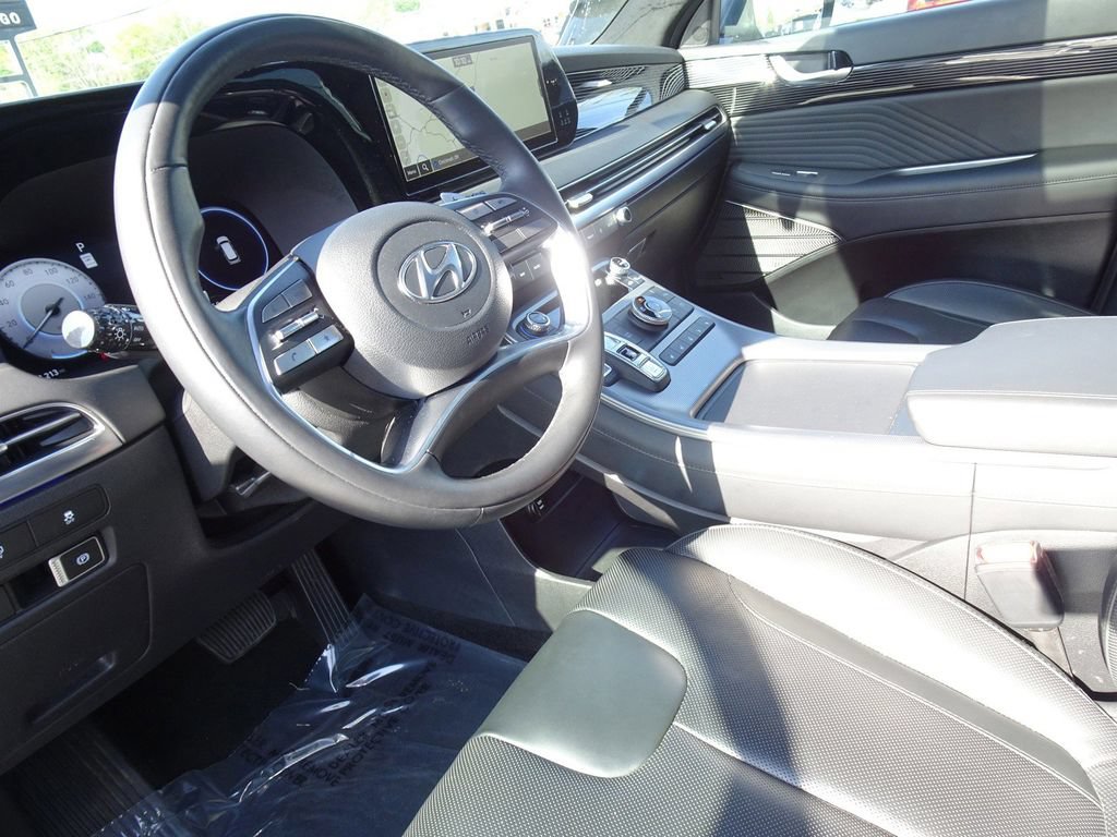 Used 2024 Hyundai Palisade Calligraphy AWD/4WD image 13