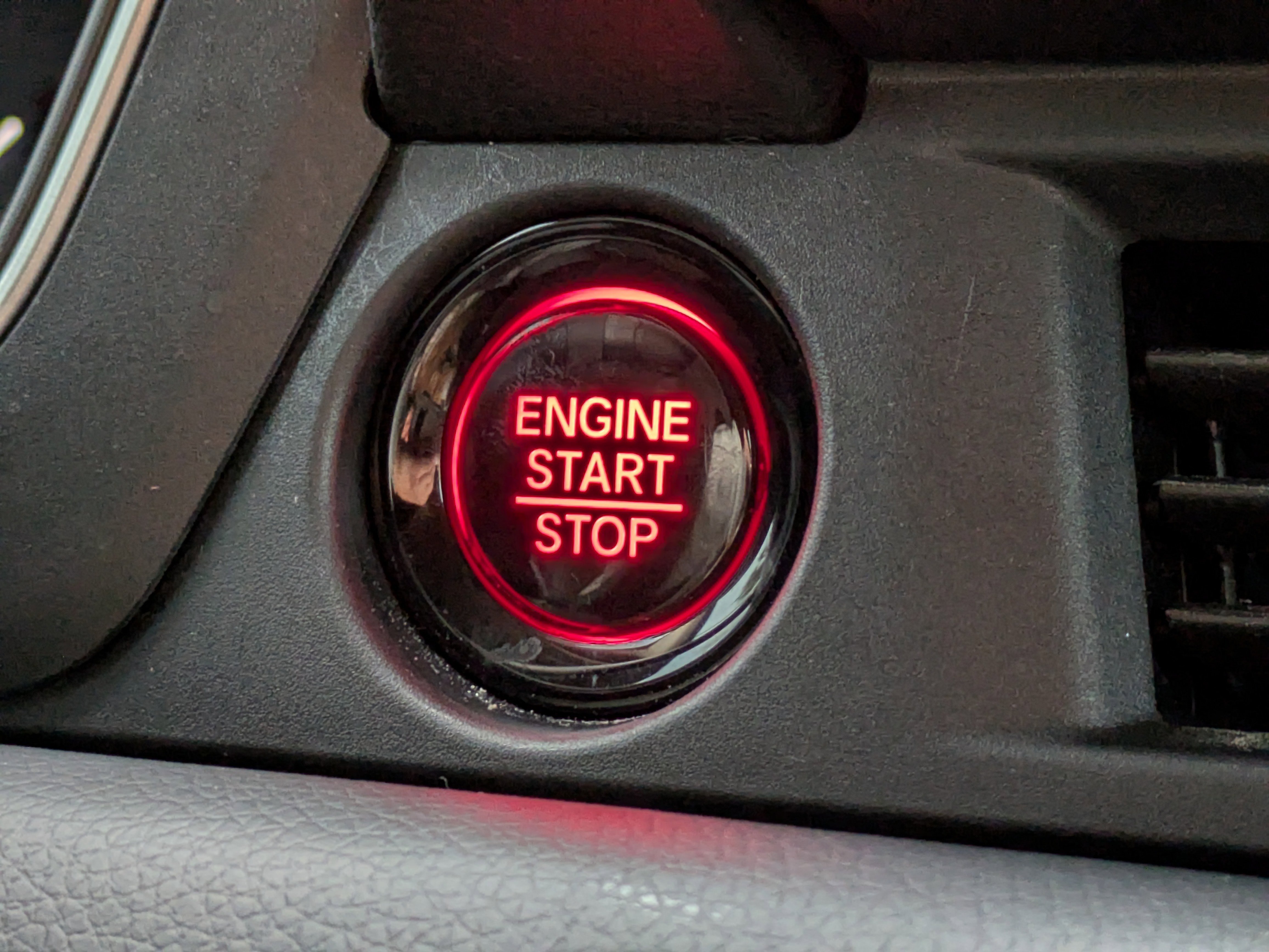 Certified 2025 Honda Pilot EX-L image 37