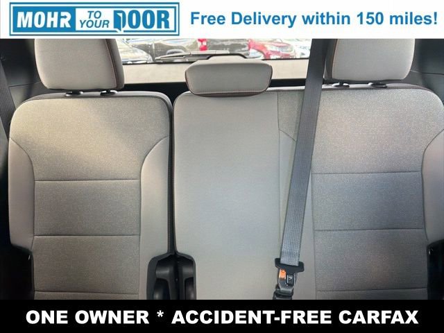 Used 2025 Chevrolet Traverse LT image 36