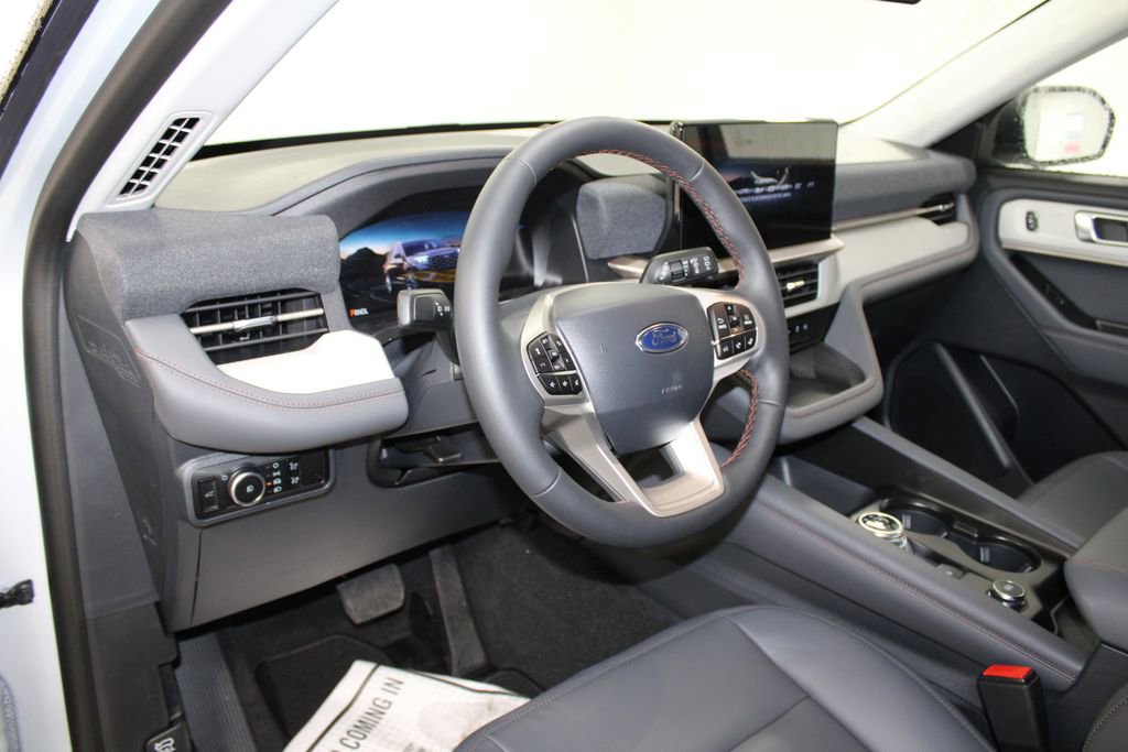 New 2026 Ford Explorer Active w/ Active Comfort Package image 22